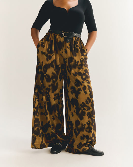 Levy print pants