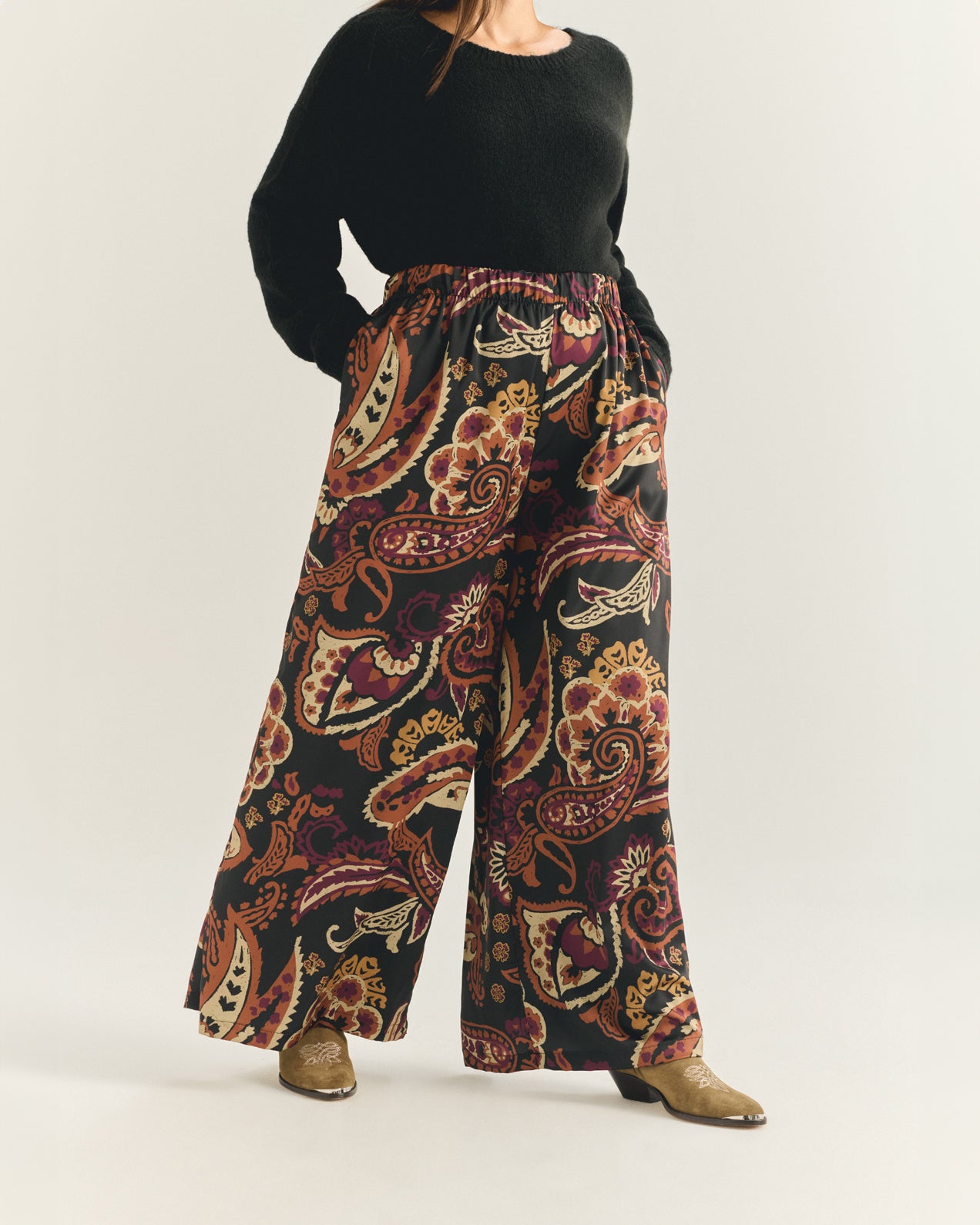 Levy pants online