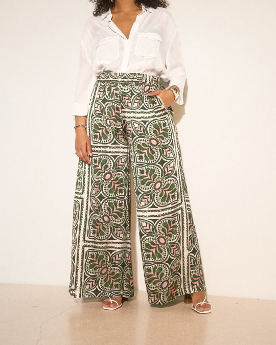 Levy print pants